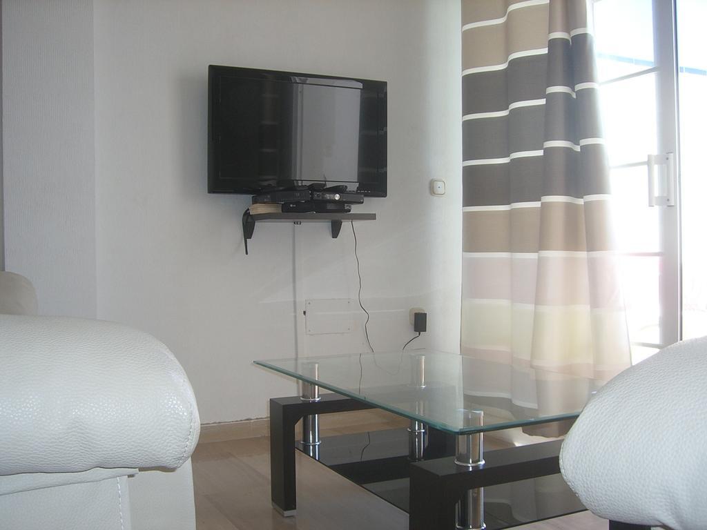 Apt Mijas Costa Arkadia Beach El Faro Marvellous Frontbeach With Stunning Seaviews And Historic Lighthouse Фуэнхирола Экстерьер фото