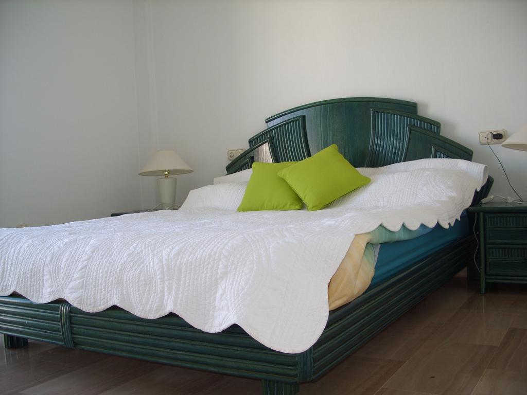Apt Mijas Costa Arkadia Beach El Faro Marvellous Frontbeach With Stunning Seaviews And Historic Lighthouse Фуэнхирола Экстерьер фото